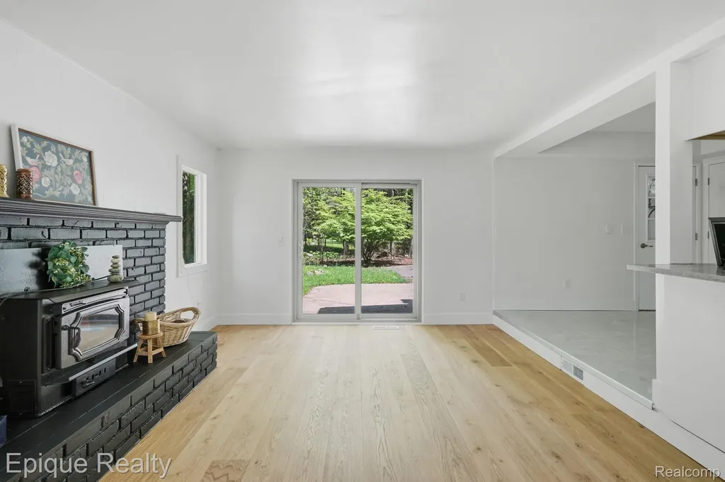 8315 Reese Road Independence Charter Township MI 48348