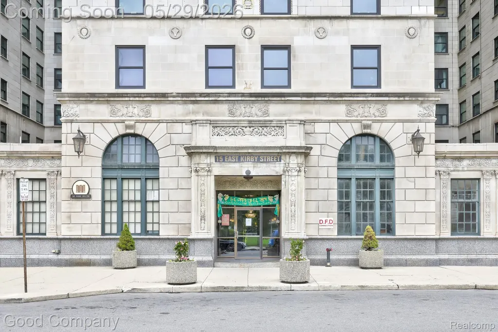 15 E Kirby Street Detroit City MI 48202