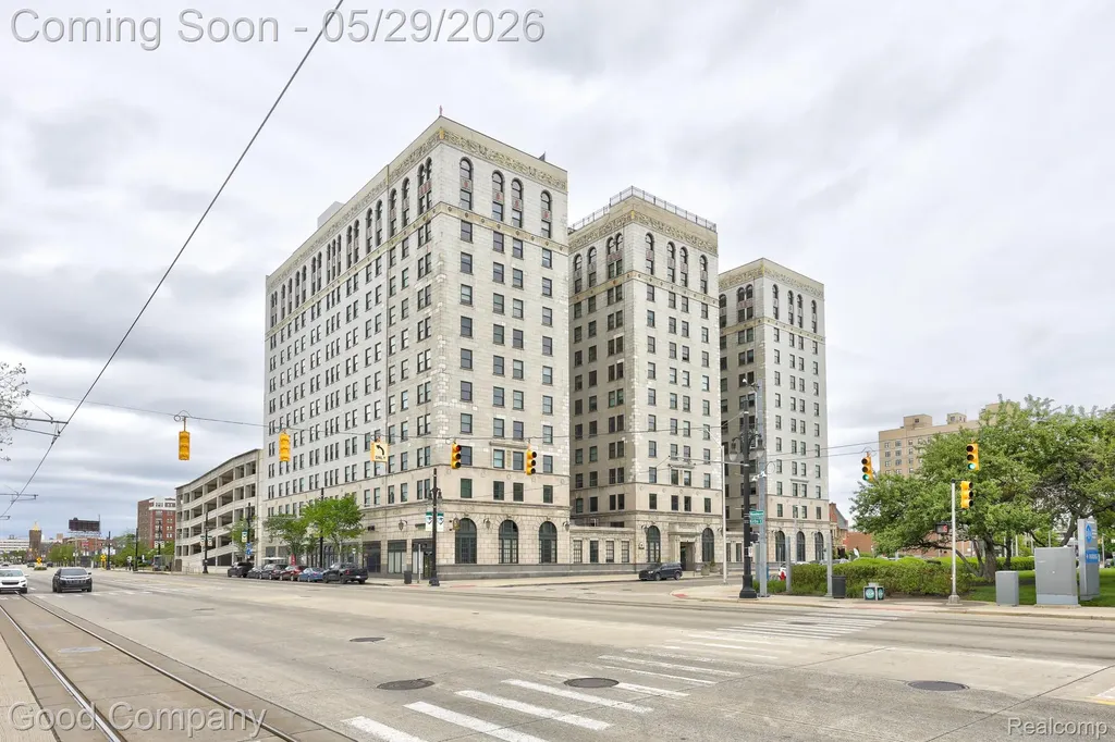 15 E Kirby Street Detroit City MI 48202