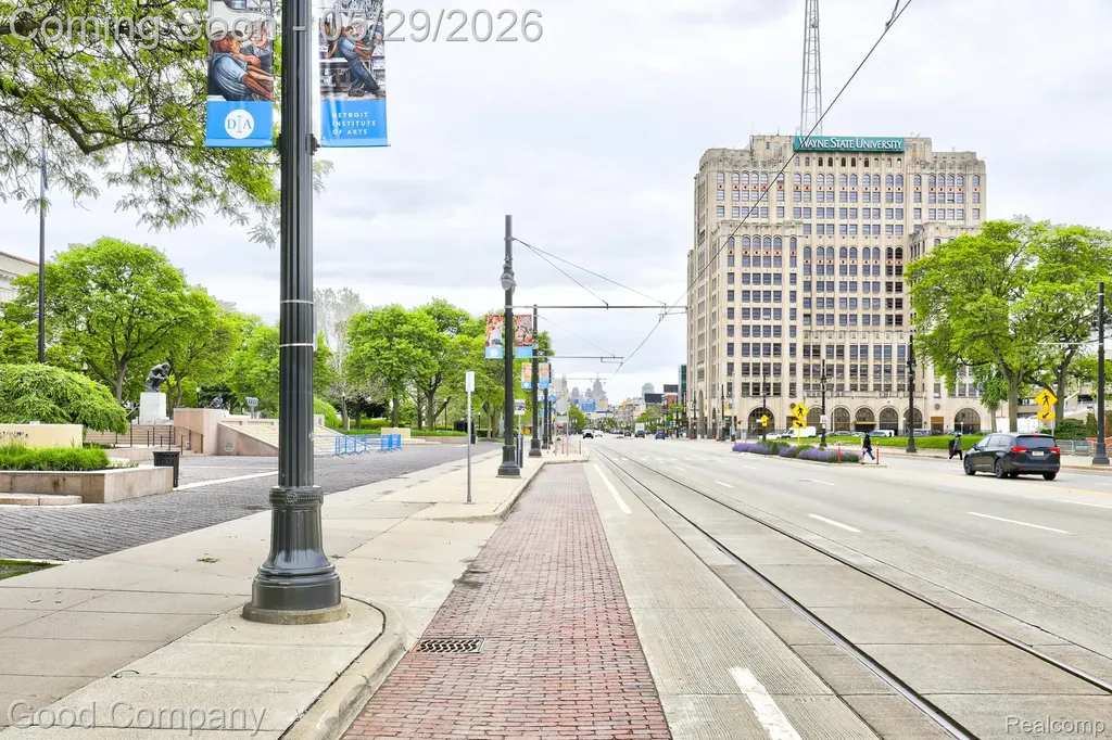 15 E Kirby Street Detroit City MI 48202