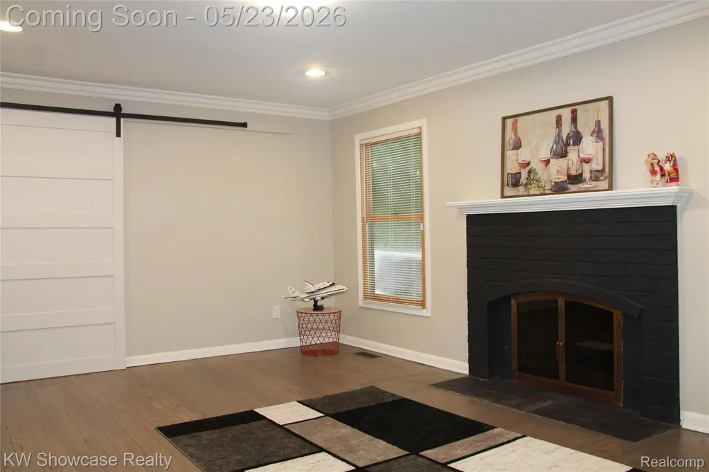 5226 Green Road West Bloomfield Charter Township MI 48323
