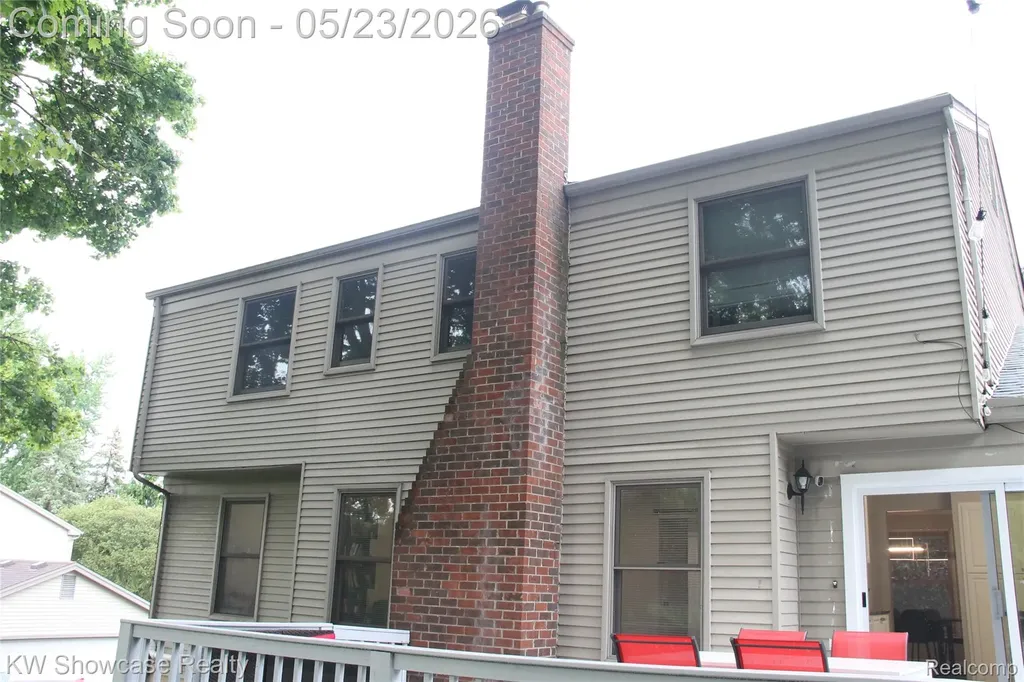5226 Green Road West Bloomfield Charter Township MI 48323