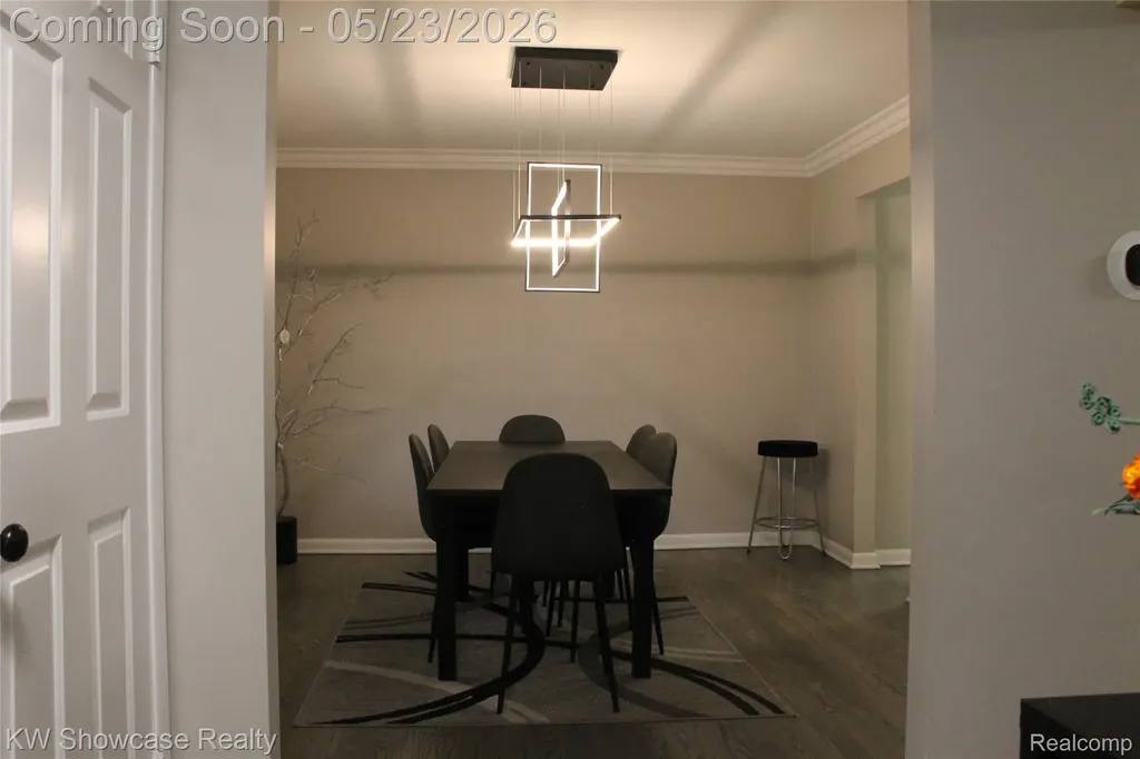 5226 Green Road West Bloomfield Charter Township MI 48323