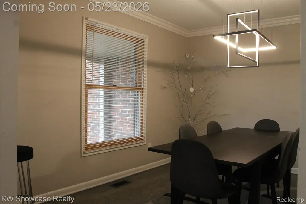 5226 Green Road West Bloomfield Charter Township MI 48323