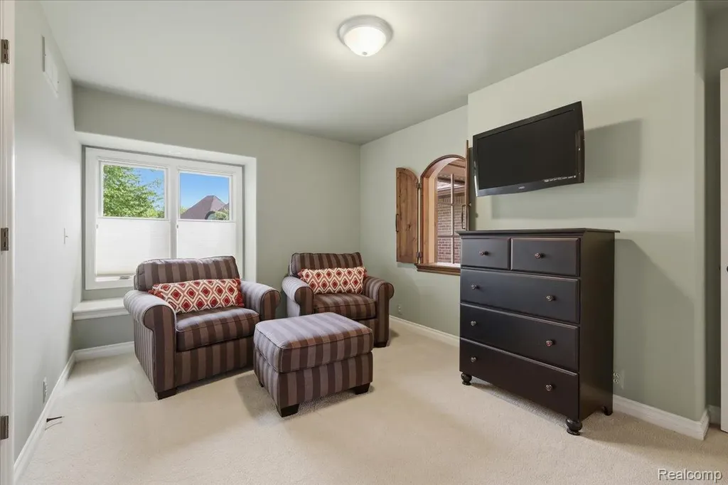 9095 S Saginaw Road Grand Blanc Charter Township MI 48439