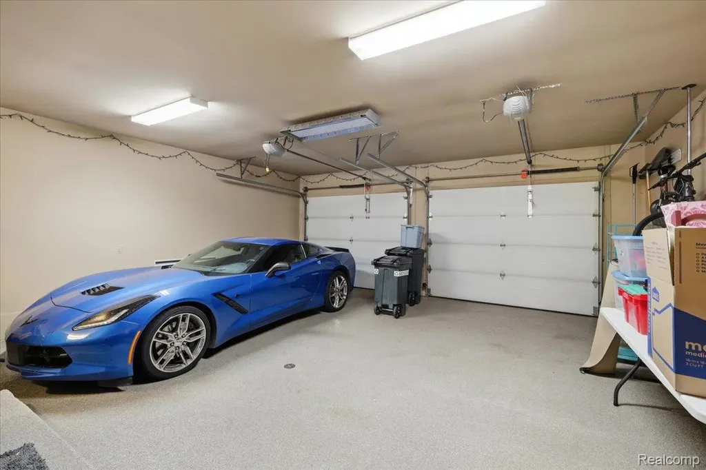 9095 S Saginaw Road Grand Blanc Charter Township MI 48439