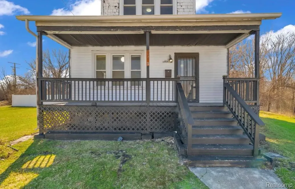5573 Montclair Street Detroit City MI 48213