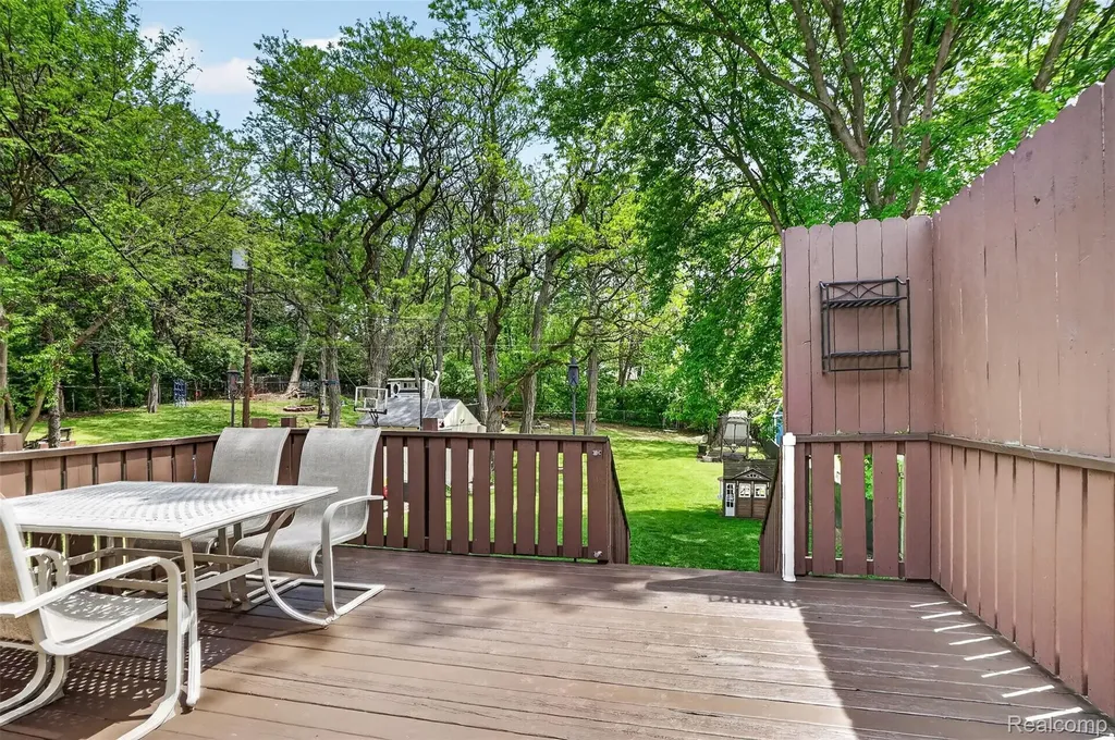 5045 Culver Road Brighton Township MI 48114