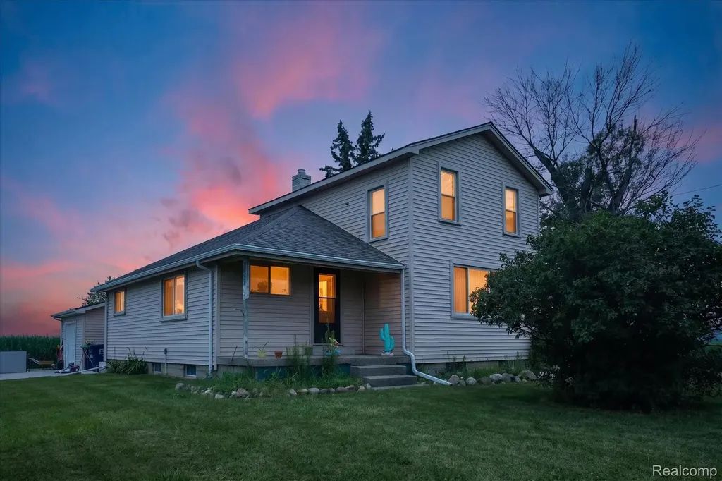 5660 Tittabawassee Road Kochville Township MI 48604