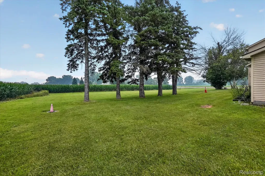 5660 Tittabawassee Road Kochville Township MI 48604