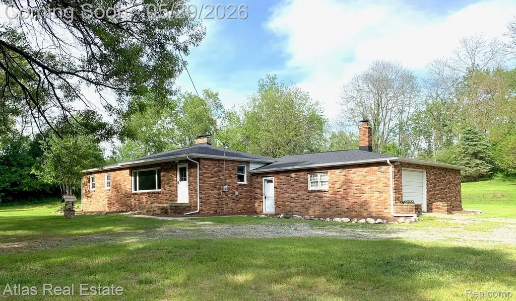 15145 Worden Road Groveland Township MI 48442