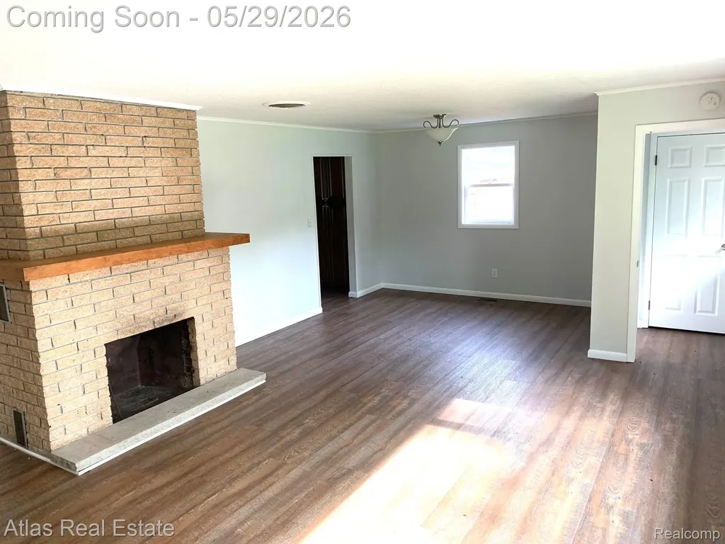 15145 Worden Road Groveland Township MI 48442