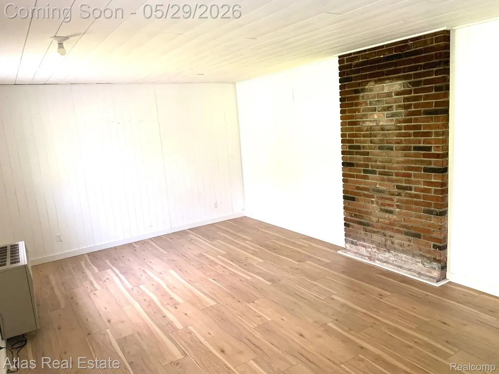 15145 Worden Road Groveland Township MI 48442
