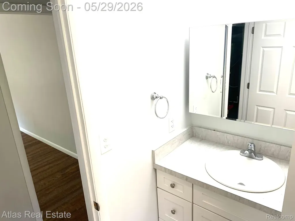 15145 Worden Road Groveland Township MI 48442
