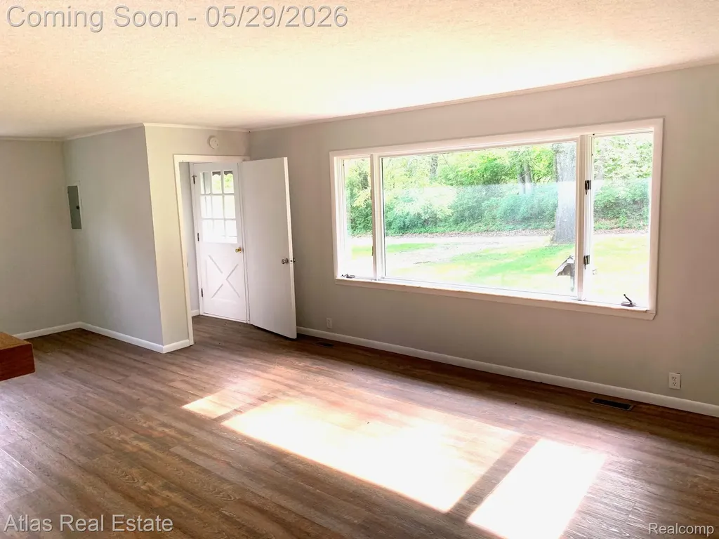 15145 Worden Road Groveland Township MI 48442