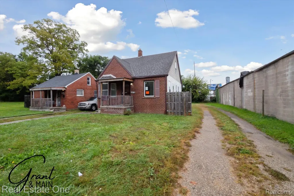 13926 Rockdale Street Detroit City MI 48223