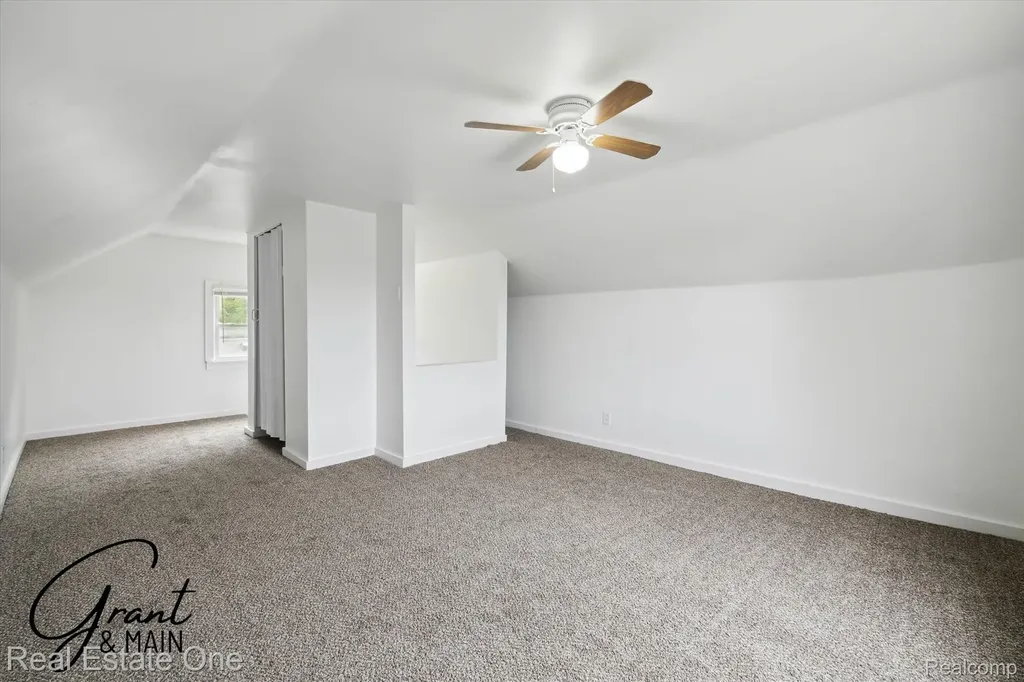 13926 Rockdale Street Detroit City MI 48223