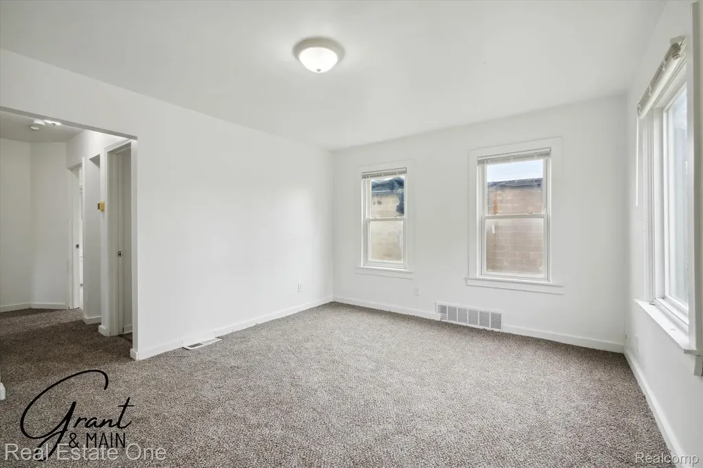 13926 Rockdale Street Detroit City MI 48223