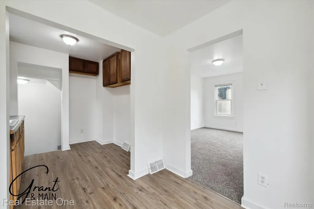 13926 Rockdale Street Detroit City MI 48223