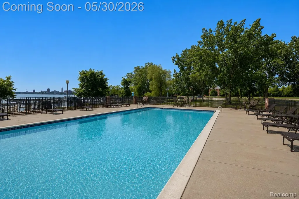 250 E Harbortown Drive Detroit City MI 48207