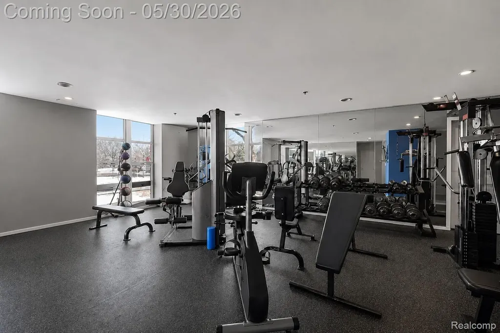 250 E Harbortown Drive Detroit City MI 48207