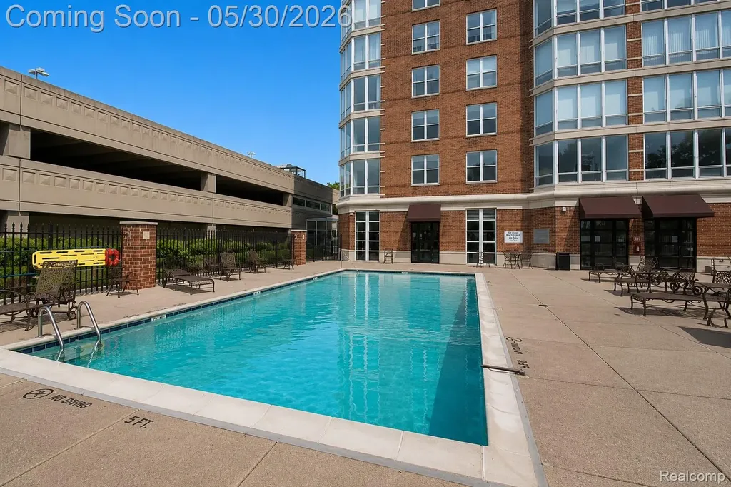 250 E Harbortown Drive Detroit City MI 48207