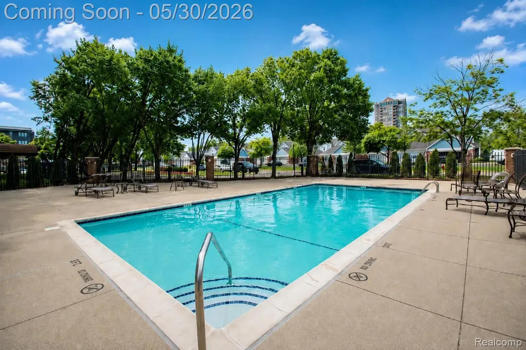 250 E Harbortown Drive Detroit City MI 48207