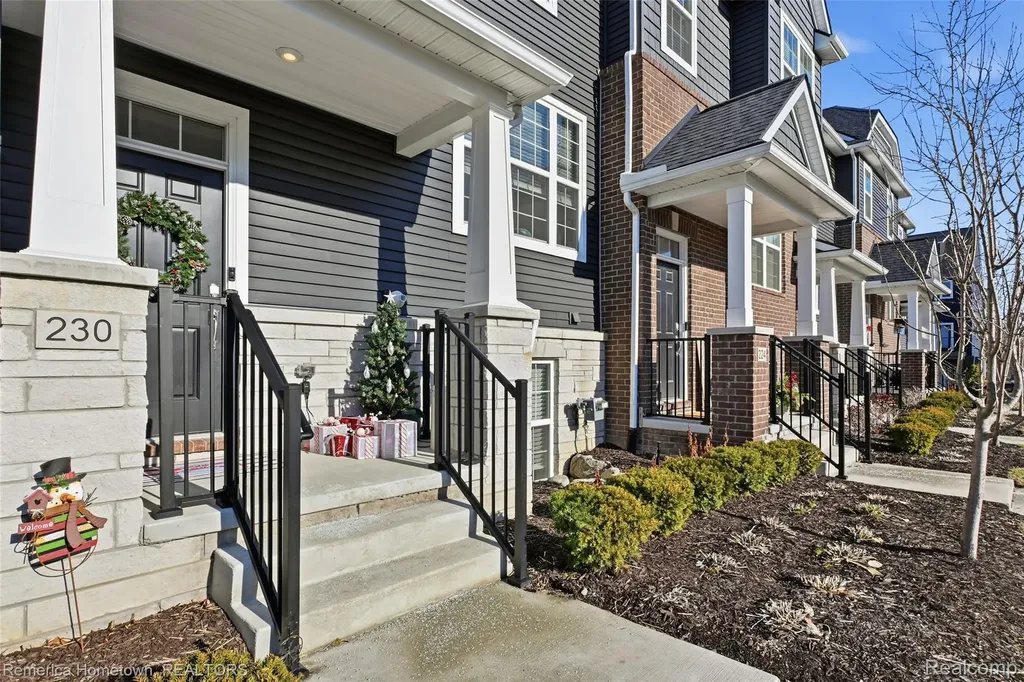 230 Sydney Court S Plymouth City MI 48170