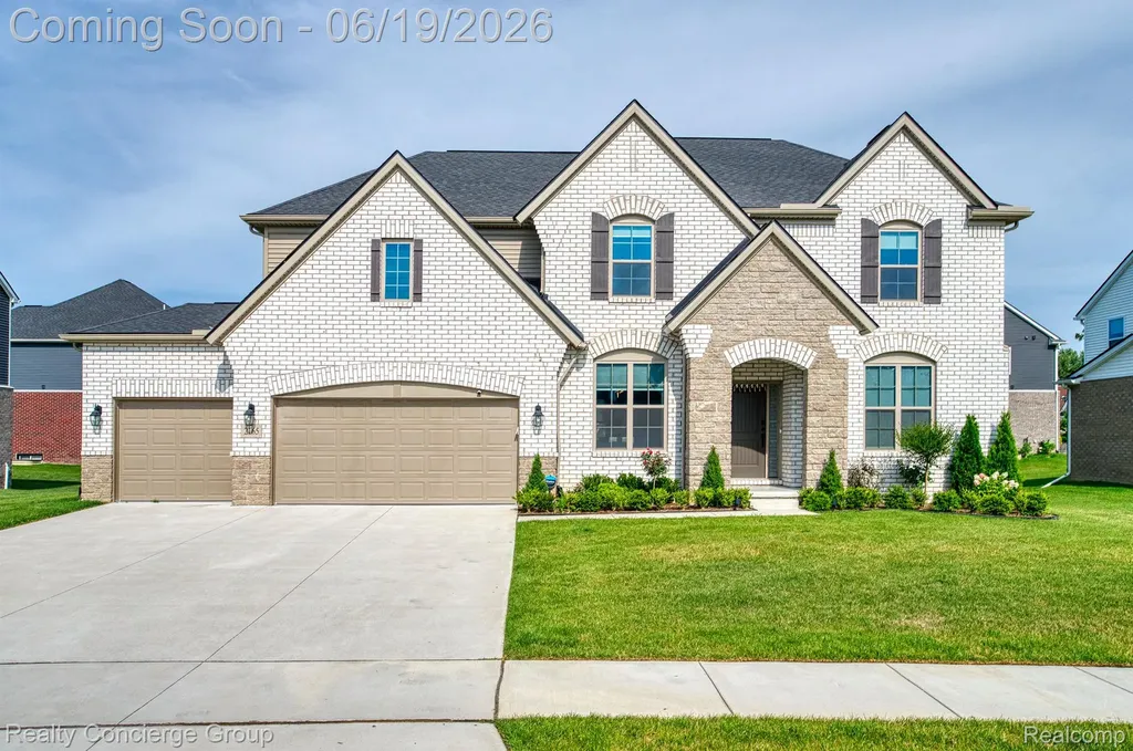 2165 Memorial Lane Rochester Hills City MI 48307