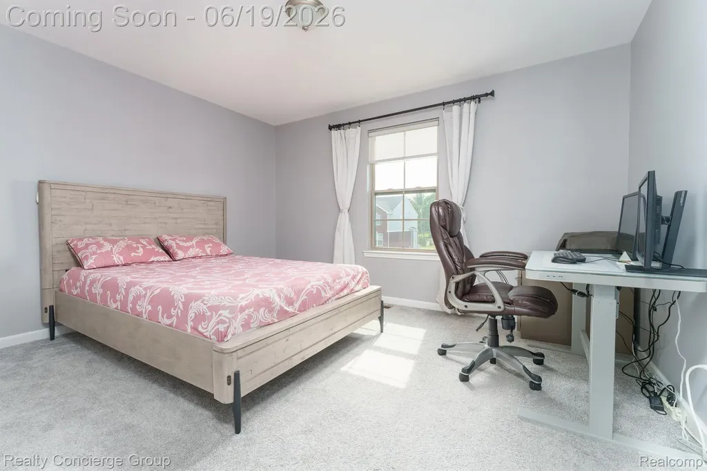 2165 Memorial Lane Rochester Hills City MI 48307