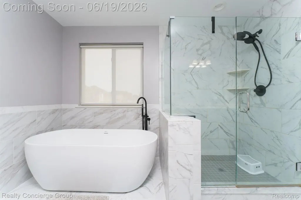2165 Memorial Lane Rochester Hills City MI 48307
