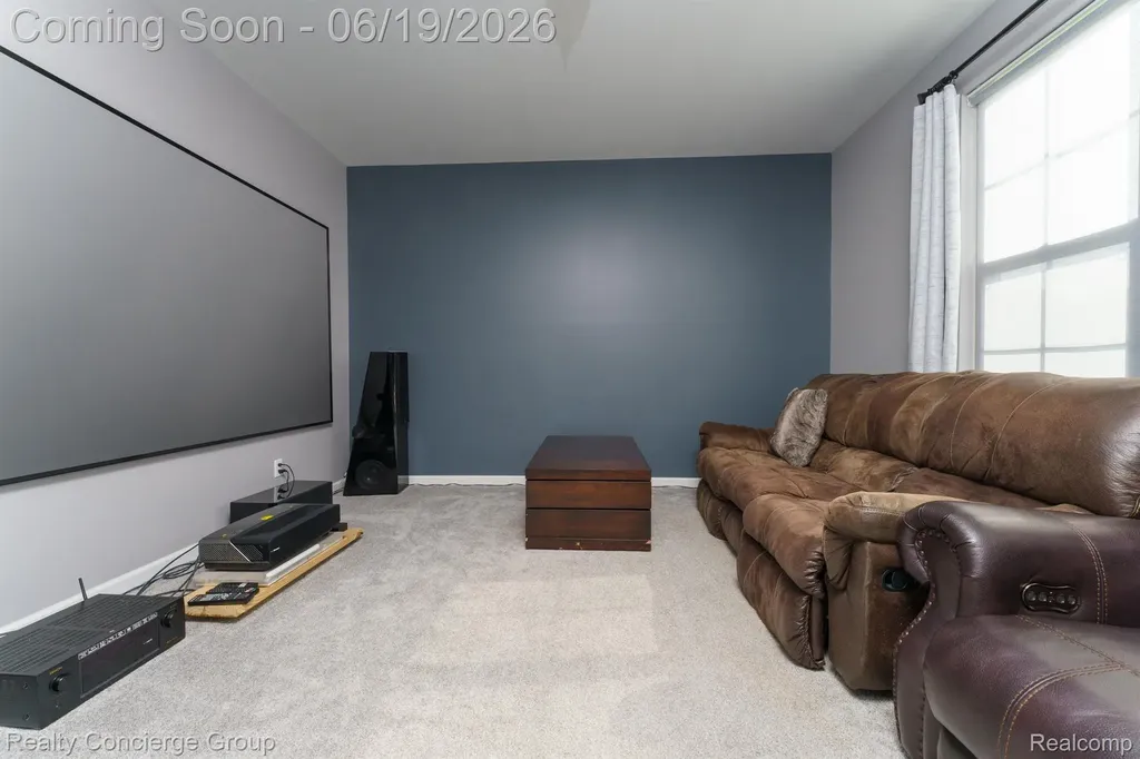 2165 Memorial Lane Rochester Hills City MI 48307