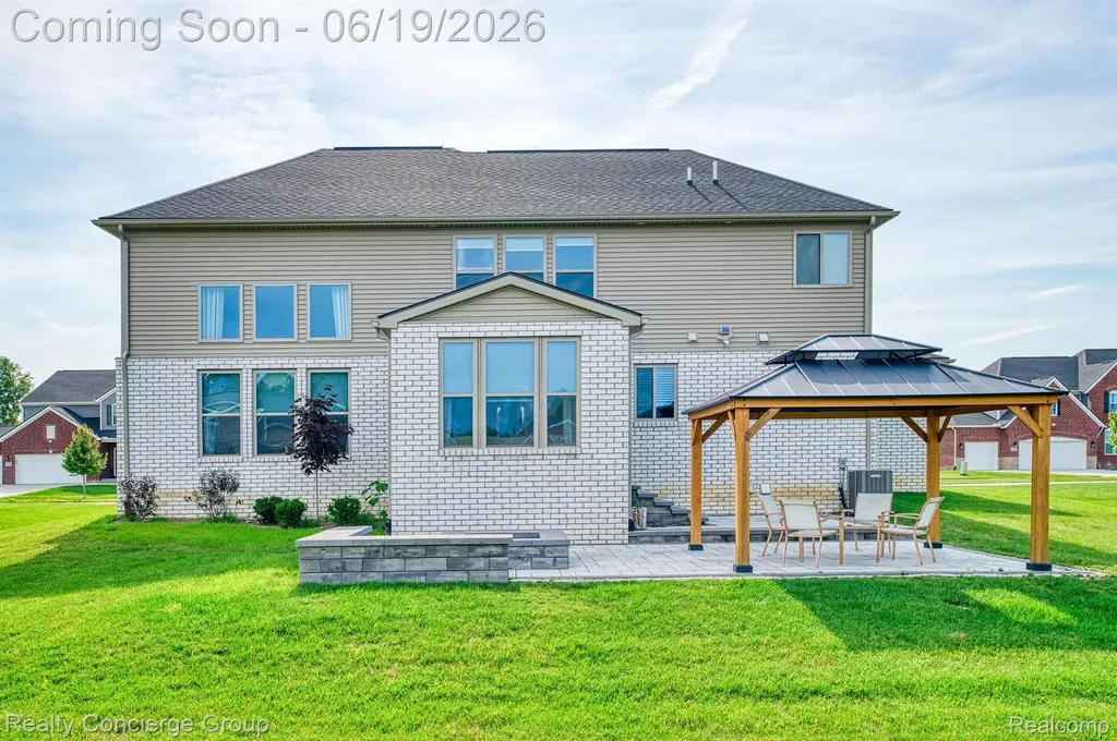 2165 Memorial Lane Rochester Hills City MI 48307