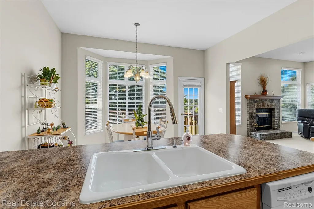 4344 Oak Tree Court Fenton Charter Township MI 48430