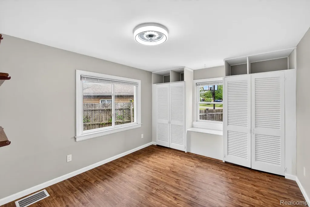 4047 Mitchell Drive Genesee Charter Township MI 48506