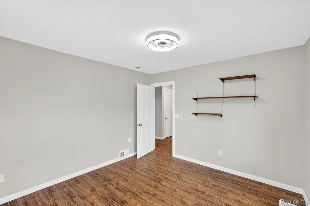 4047 Mitchell Drive Genesee Charter Township MI 48506
