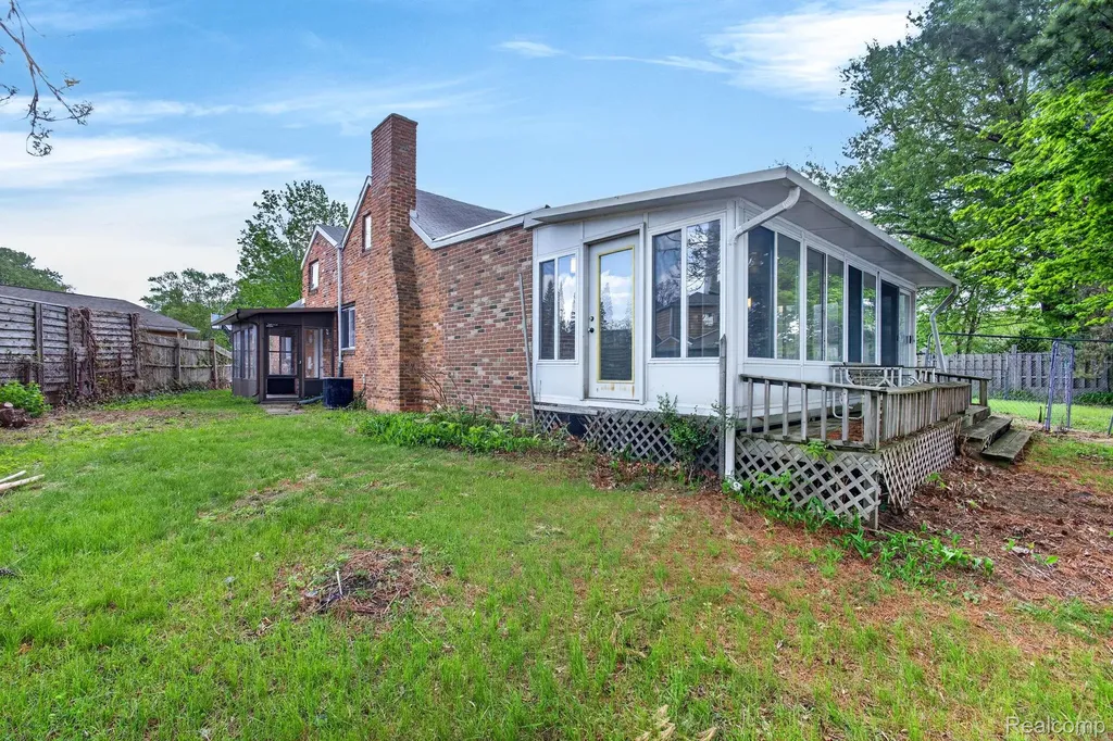 4047 Mitchell Drive Genesee Charter Township MI 48506