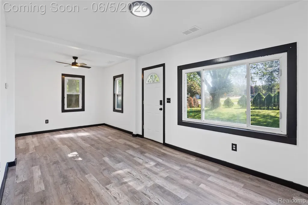 8053 Leadley Avenue Genesee Charter Township MI 48458