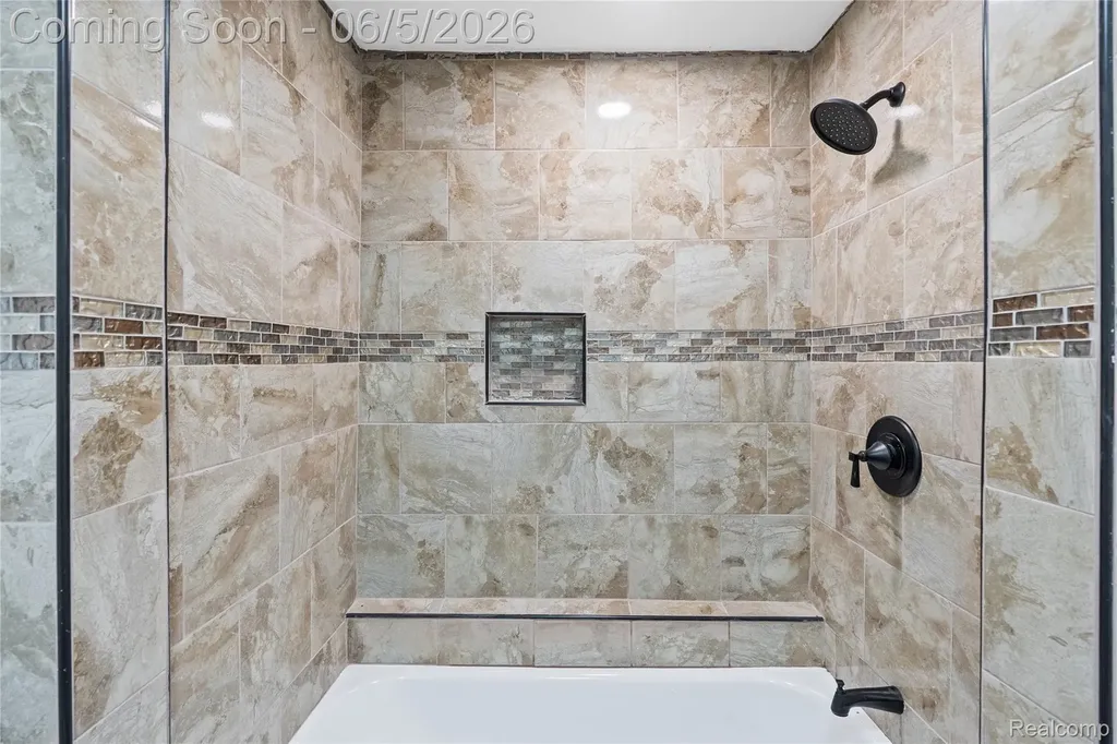 8053 Leadley Avenue Genesee Charter Township MI 48458