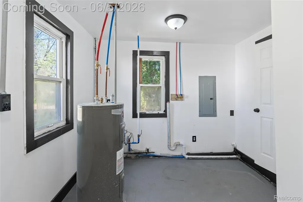 8053 Leadley Avenue Genesee Charter Township MI 48458
