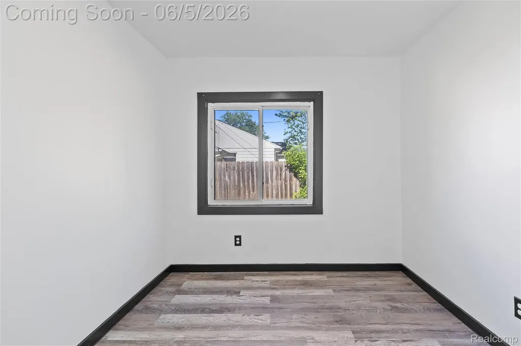 8053 Leadley Avenue Genesee Charter Township MI 48458