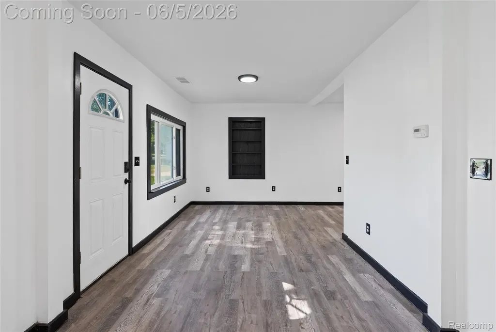8053 Leadley Avenue Genesee Charter Township MI 48458