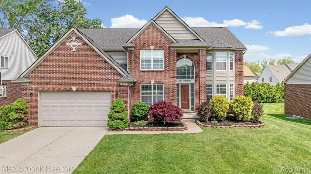1171 Cambria Drive Troy City MI 48085