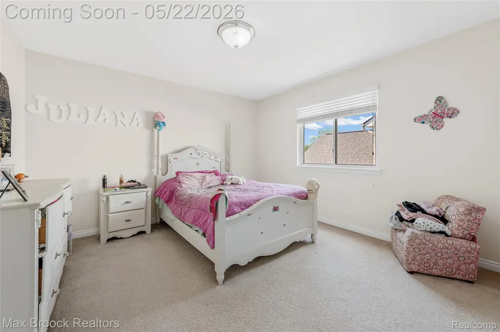 1171 Cambria Drive Troy City MI 48085