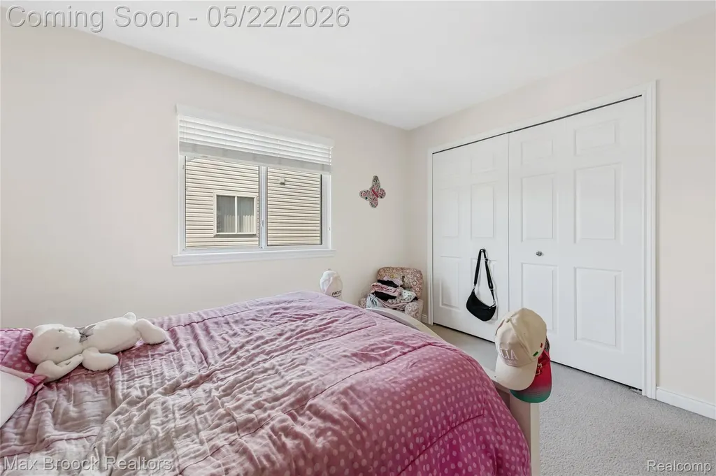 1171 Cambria Drive Troy City MI 48085