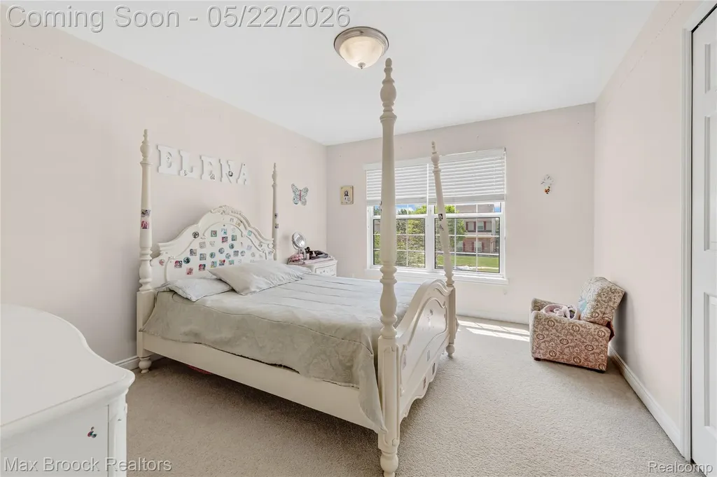 1171 Cambria Drive Troy City MI 48085