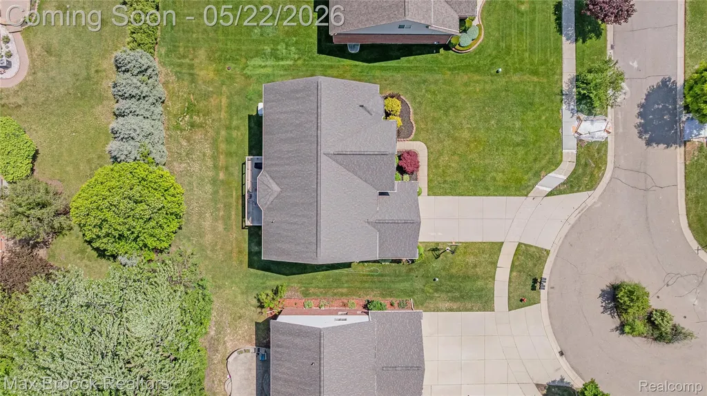 1171 Cambria Drive Troy City MI 48085