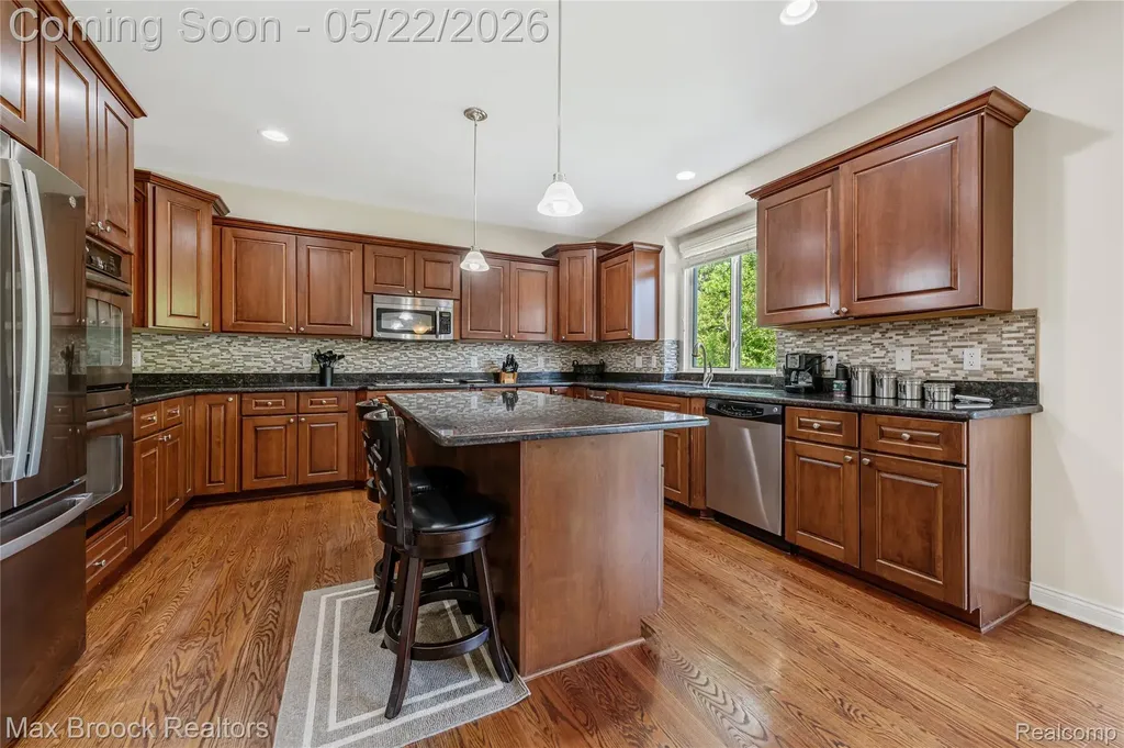 1171 Cambria Drive Troy City MI 48085