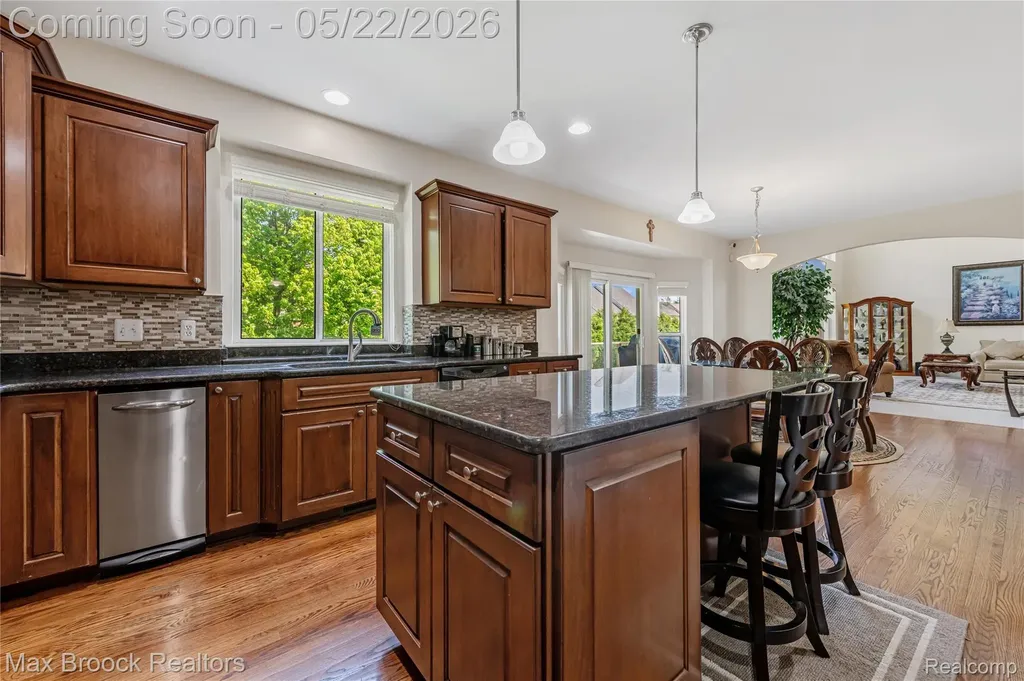 1171 Cambria Drive Troy City MI 48085