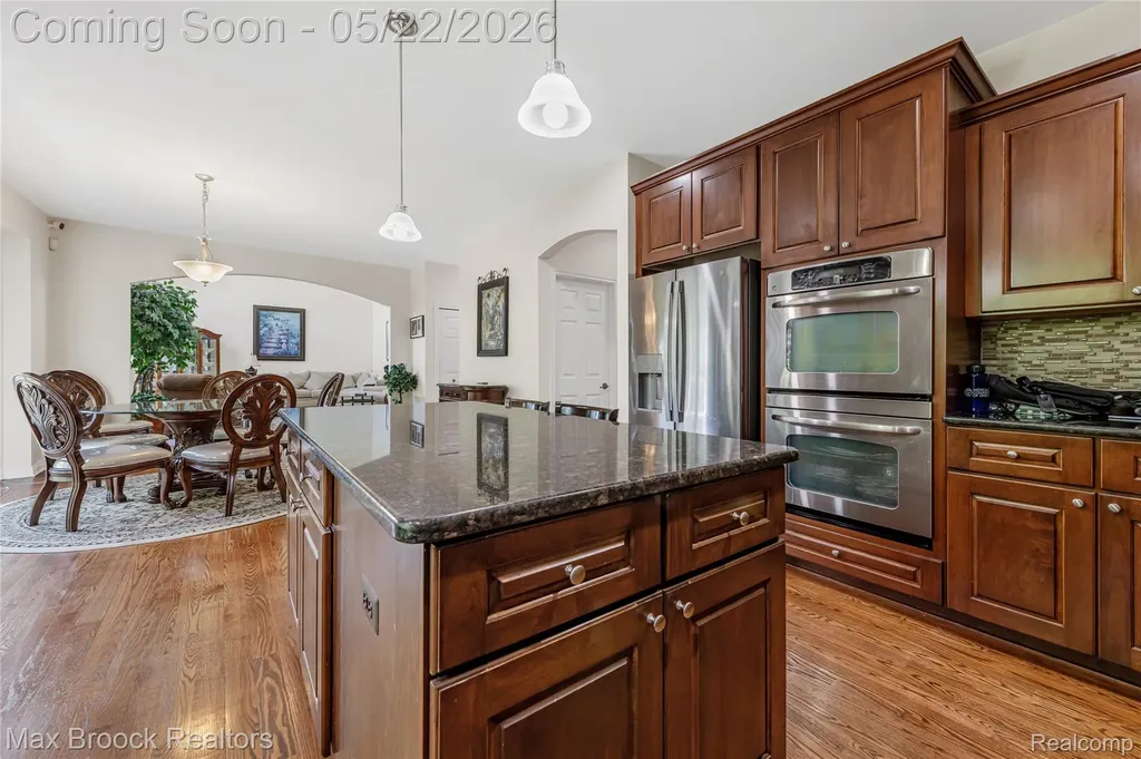 1171 Cambria Drive Troy City MI 48085